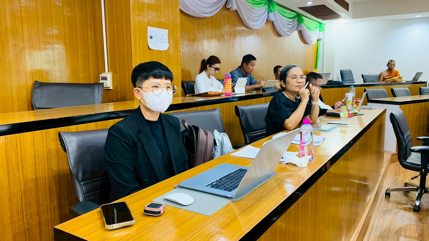 ฟังบรรยายพิเศษ หัวข้อ "การประยุกต์ใช้ AI เพื่องานวิจัย" - รูปภาพ 14